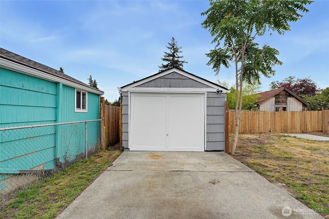 703 117th Street S, Tacoma, WA 98444