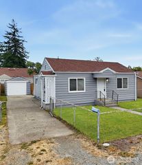 703 117th Street S, Tacoma, WA 98444