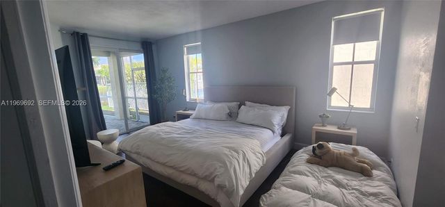 833 Vista Meadows Dr, Weston, FL 33327