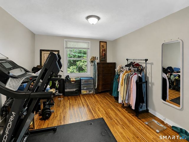 29 Rock Creek Road, New Haven, CT 06515