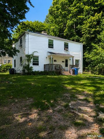 29 Rock Creek Road, New Haven, CT 06515