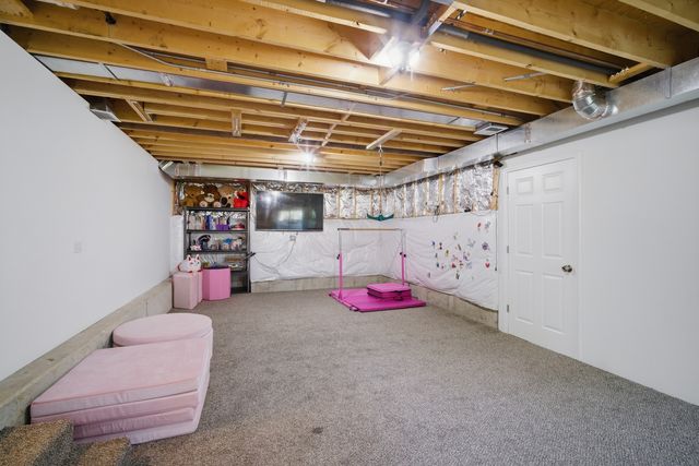 116 N Pine Avenue, Arlington Heights, IL 60004