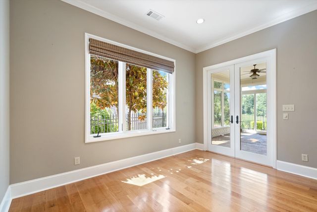 2060 N ARDEN LANDING CV, Germantown, TN 38139