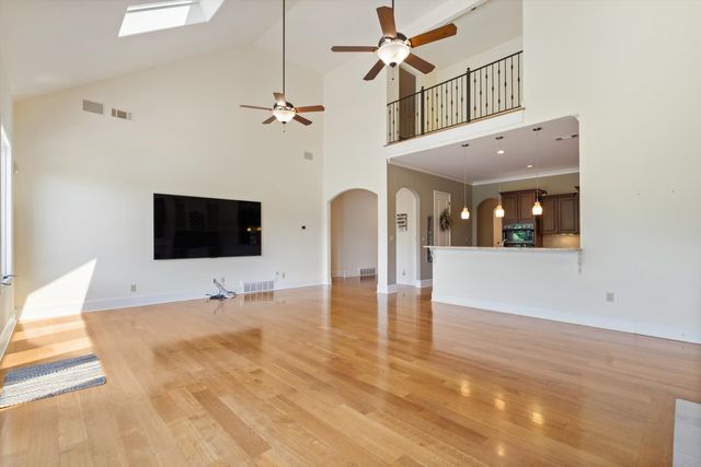 2060 N ARDEN LANDING CV, Germantown, TN 38139