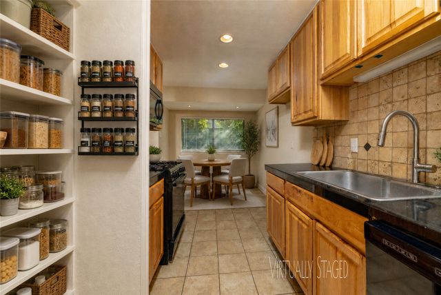 2906 Harvard Street N, Irving, TX 75062