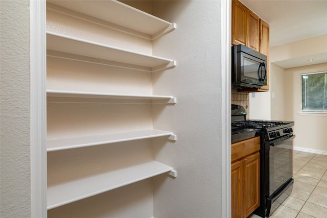 2906 Harvard Street N, Irving, TX 75062
