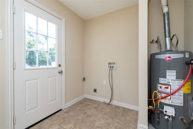 2906 Harvard Street N, Irving, TX 75062