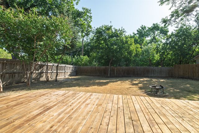 2906 Harvard Street N, Irving, TX 75062