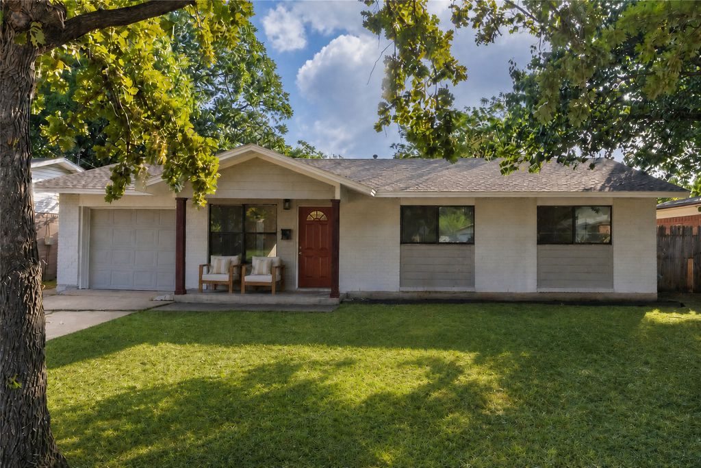 2906 Harvard Street N, Irving, TX 75062
