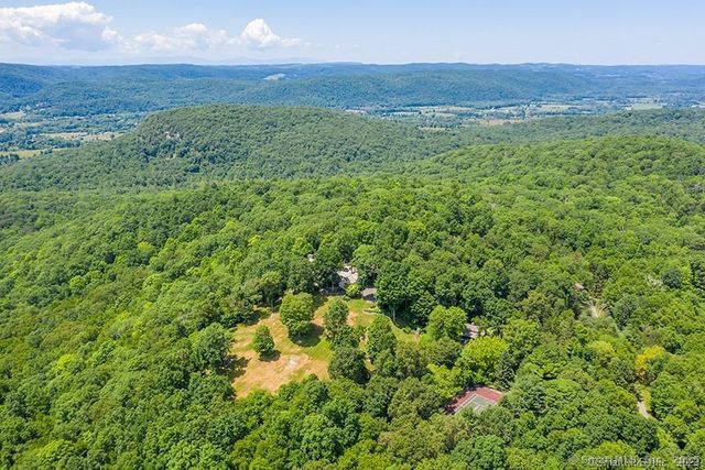 33 Nodine Pasture Road, Kent, CT 06757