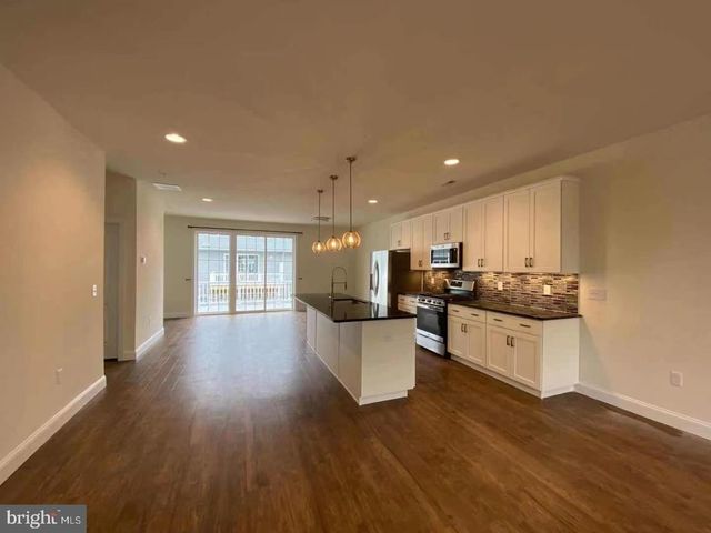 23 CHURCH ST, Chalfont, PA 18914