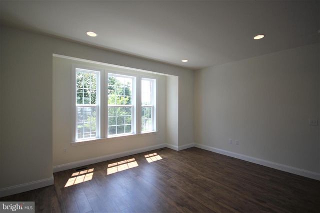 23 CHURCH ST, Chalfont, PA 18914