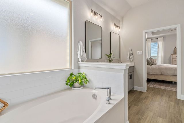 1125 Knightsbridge Road, Argyle, TX 76226