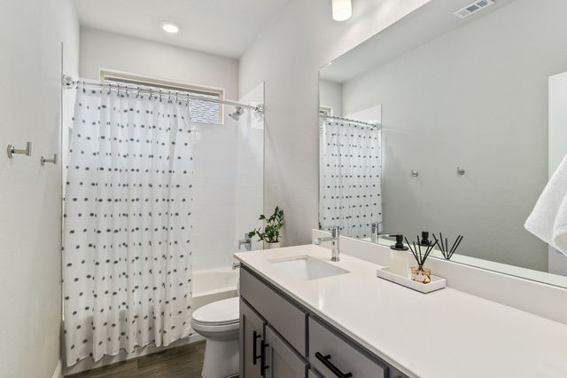 1125 Knightsbridge Road, Argyle, TX 76226