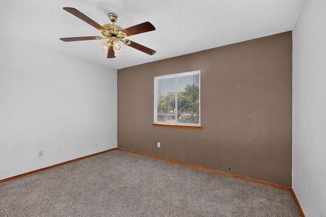 19 Buckbrush Place, Los Lunas, NM 87031