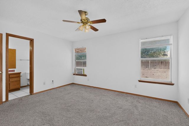 19 Buckbrush Place, Los Lunas, NM 87031