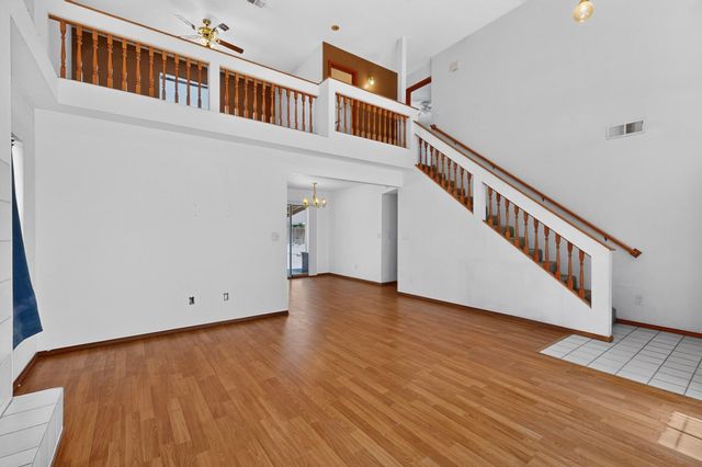19 Buckbrush Place, Los Lunas, NM 87031