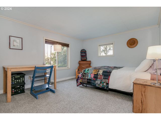 1151 Lorane Hwy, Eugene, OR 97405