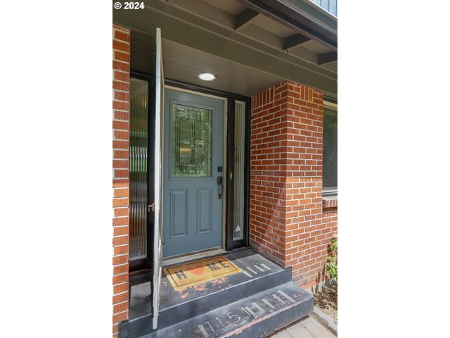 1151 Lorane Hwy, Eugene, OR 97405