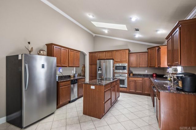 435 Coachlight Road, Hot Springs, AR 71913