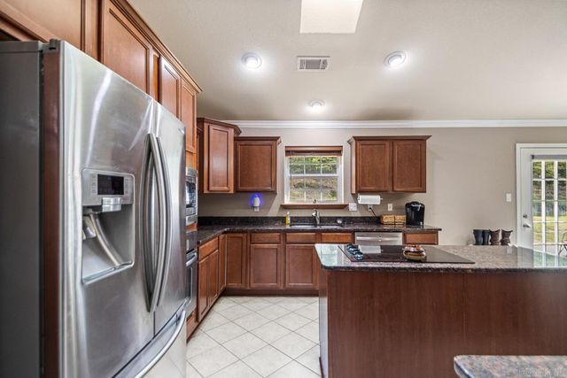 435 Coachlight Road, Hot Springs, AR 71913