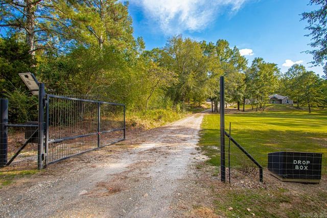 435 Coachlight Road, Hot Springs, AR 71913