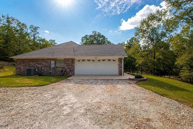 435 Coachlight Road, Hot Springs, AR 71913