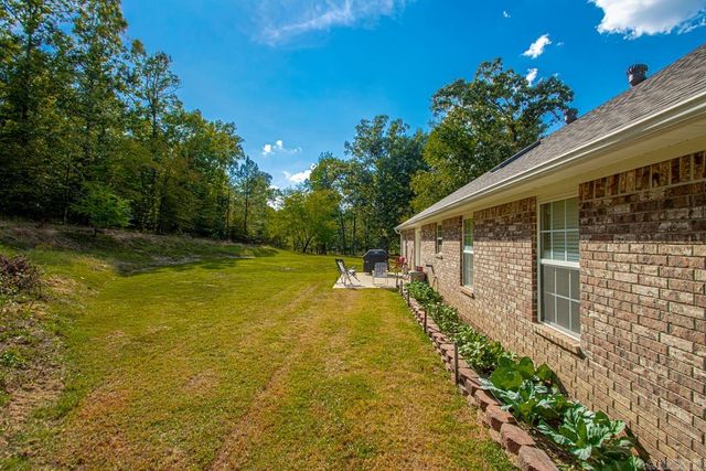 435 Coachlight Road, Hot Springs, AR 71913