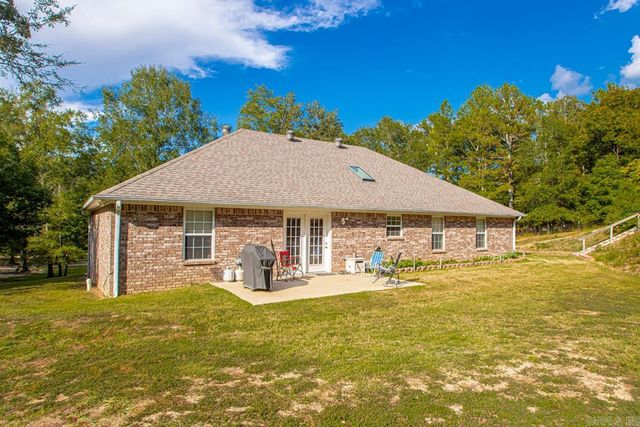 435 Coachlight Road, Hot Springs, AR 71913