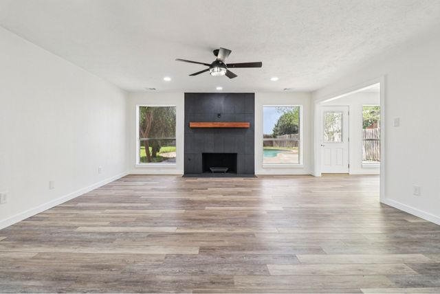 514 Palm Desert Drive, Garland, TX 75044
