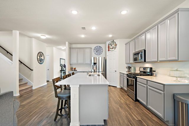 4210 Amber Ruse Drive, Conroe, TX 77304