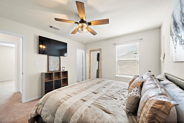 4210 Amber Ruse Drive, Conroe, TX 77304