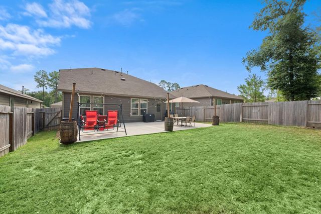 4210 Amber Ruse Drive, Conroe, TX 77304