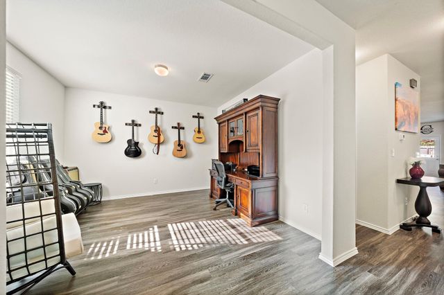4210 Amber Ruse Drive, Conroe, TX 77304