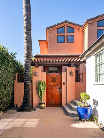 618 Gravilla Pl, La Jolla, CA 92037