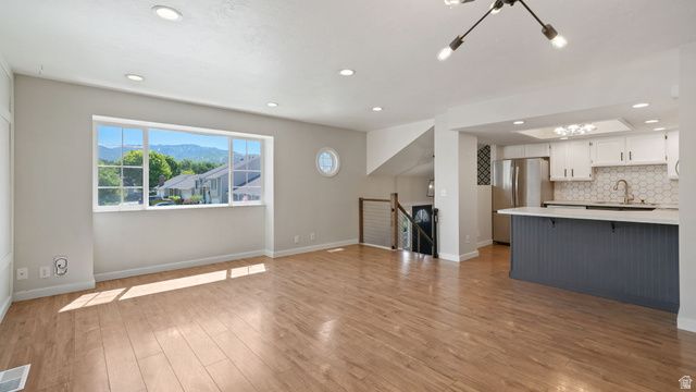 1962 S 1190 W, Woods Cross, UT 84087