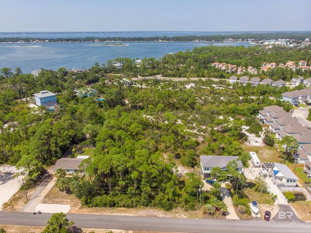 14000 Semmes Street, Pensacola, FL 32507