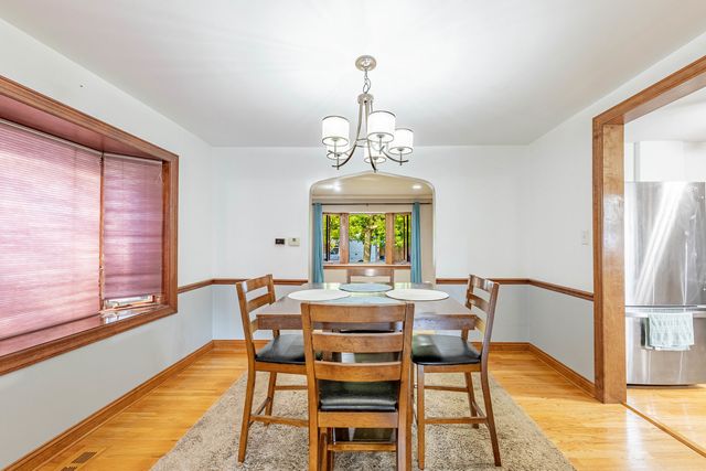 11017 S Campbell Avenue, Chicago, IL 60655