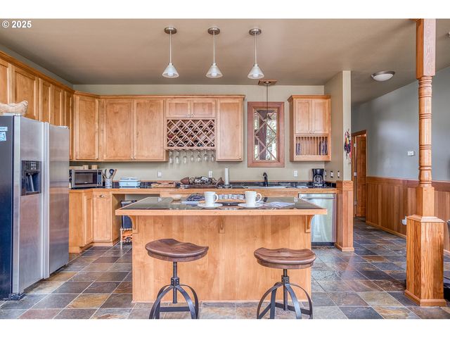 3360 Nw OCEANVIEW Dr, Newport, OR 97365