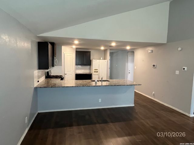 8167 Falcon Meadow, Converse, TX 78109