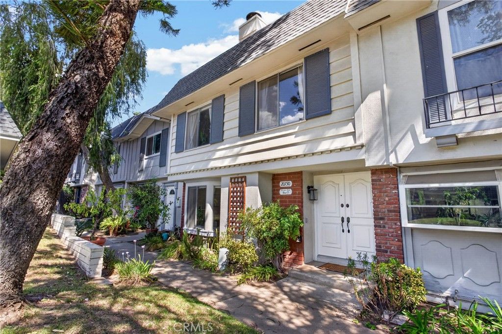 20730 Devonshire D, Chatsworth, CA 91311 — photo 2
