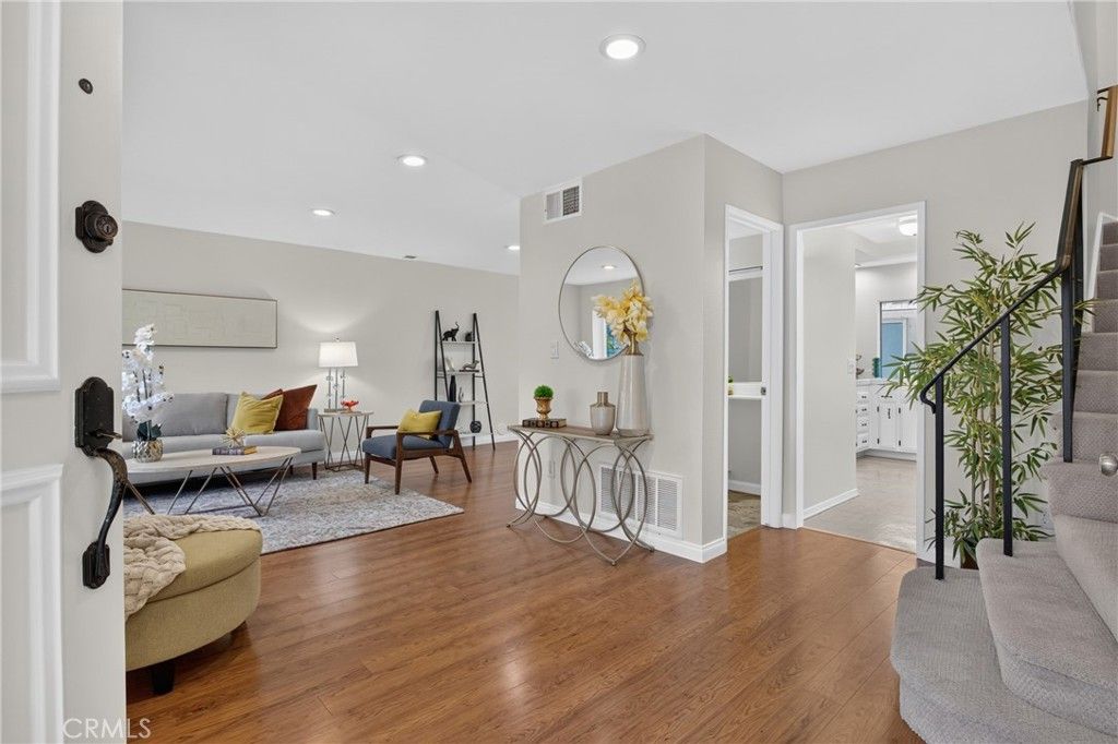 20730 Devonshire D, Chatsworth, CA 91311 — photo 3