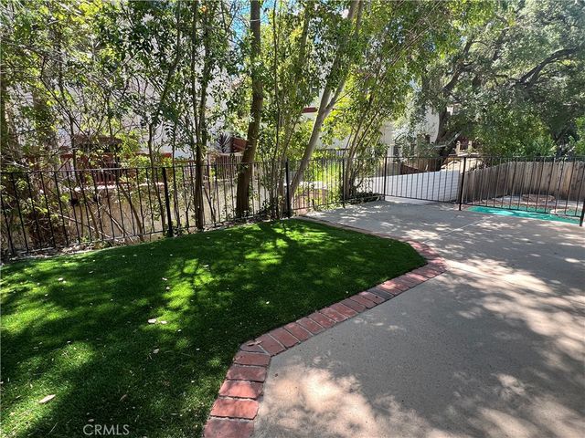 22840 Sparrowdell, Calabasas, CA 91302
