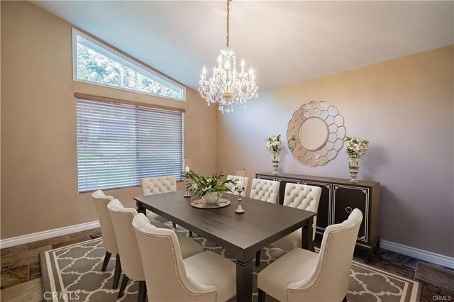 22840 Sparrowdell, Calabasas, CA 91302