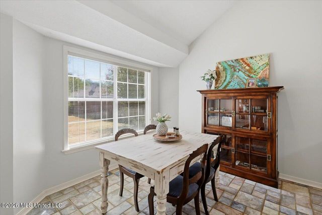 6016 Hawthorne Hill Road, Flowood, MS 39232