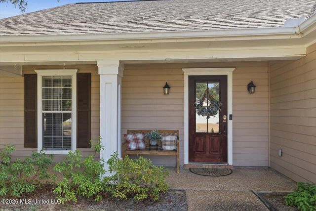 6016 Hawthorne Hill Road, Flowood, MS 39232