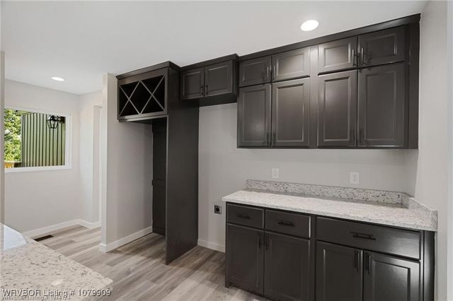 7401 Downing Street, Fort Smith, AR 72903