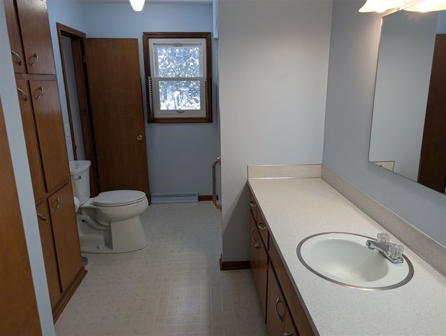 7234 Sunset Avenue, Jenison, MI 49428