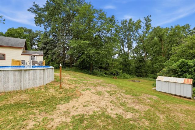 347 6 Mile Road, Comstock Park, MI 49321