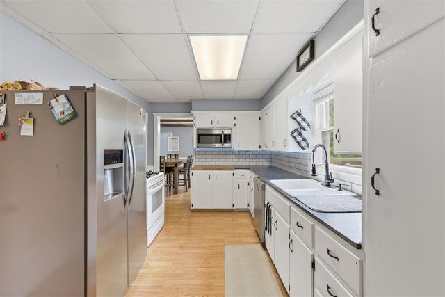 347 6 Mile Road, Comstock Park, MI 49321
